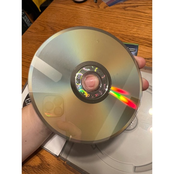 Like new call of duty 2 video game and bonus DVD - Picture 5 of 5